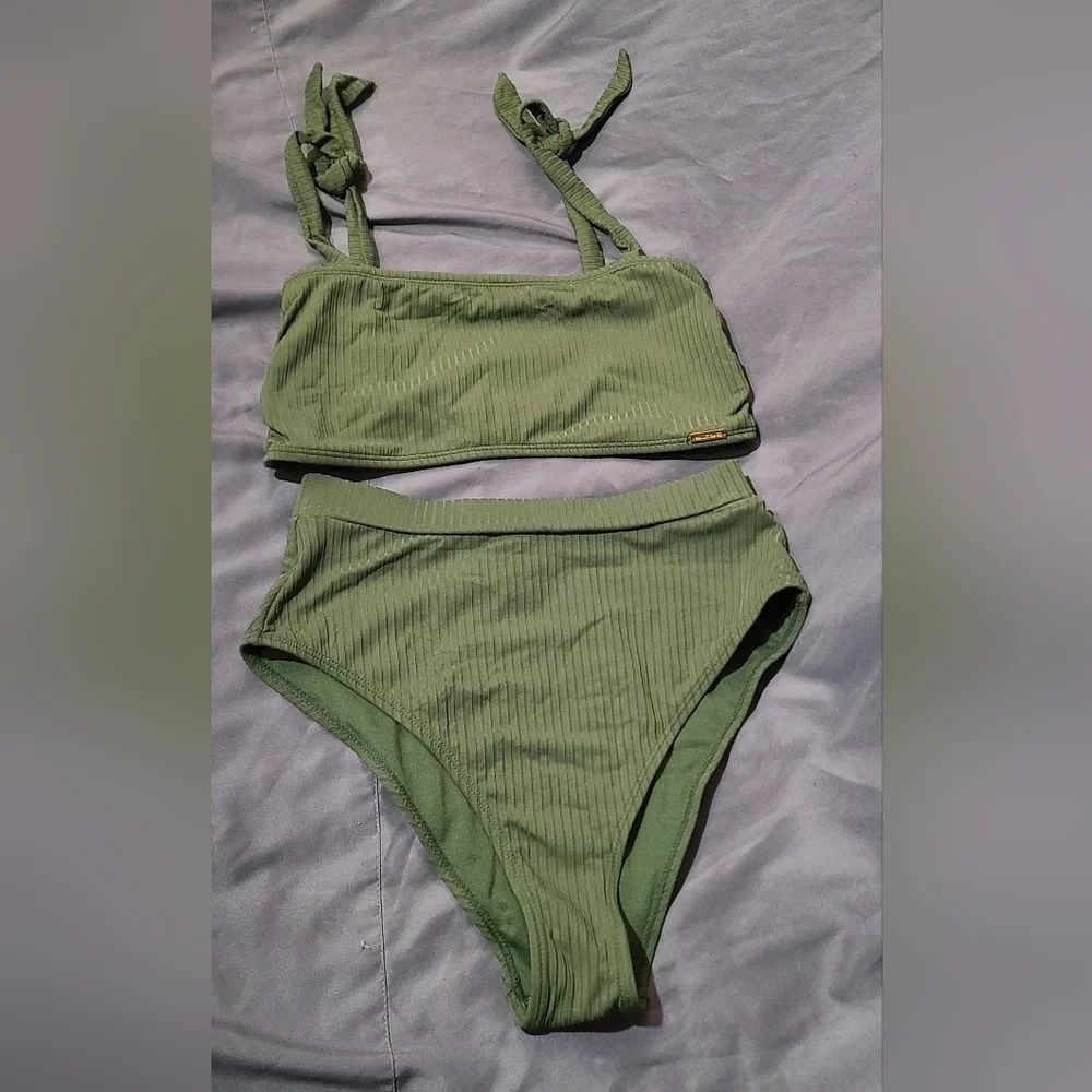 Green Ribbed Bikini Set - Picture 1 of 4